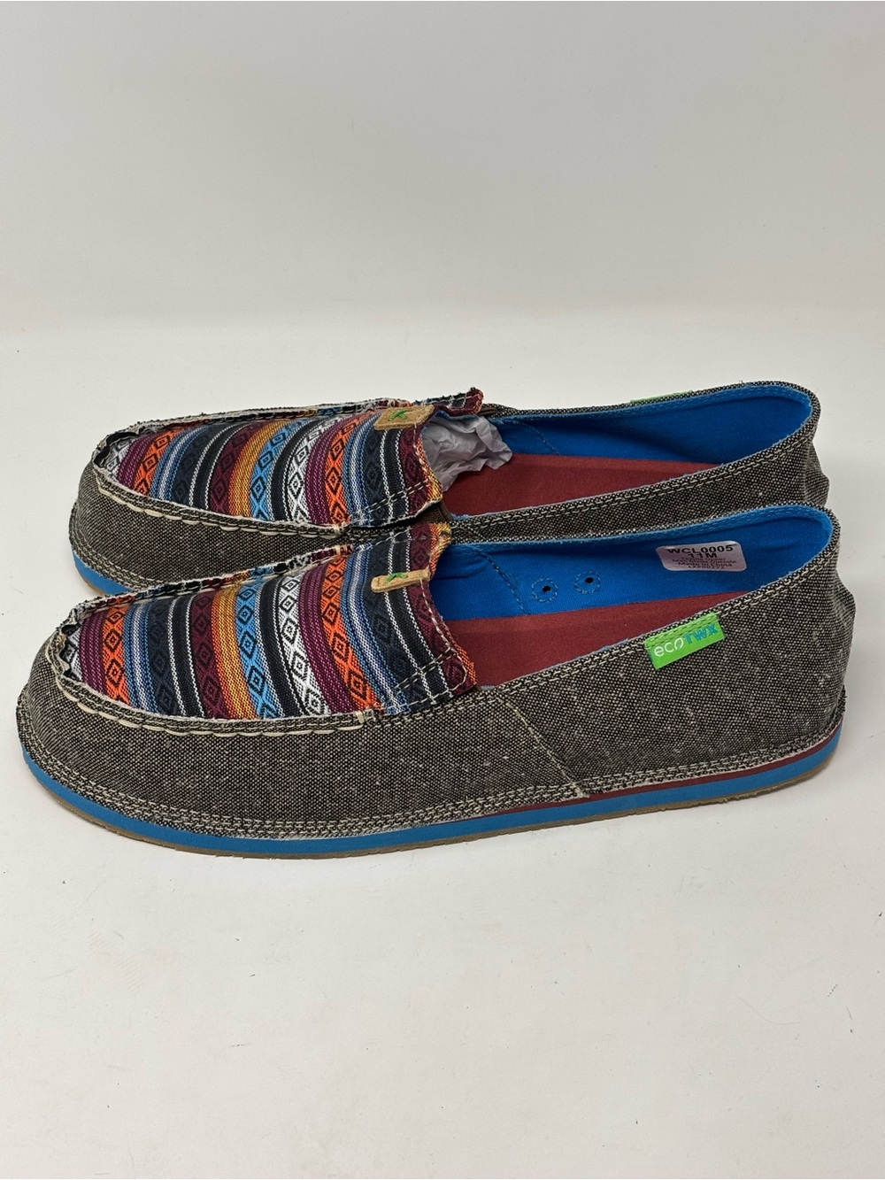Twisted X Women’s Slip On Loafers serape pattern NWOT Size 11 colorful - Picture 2 of 10